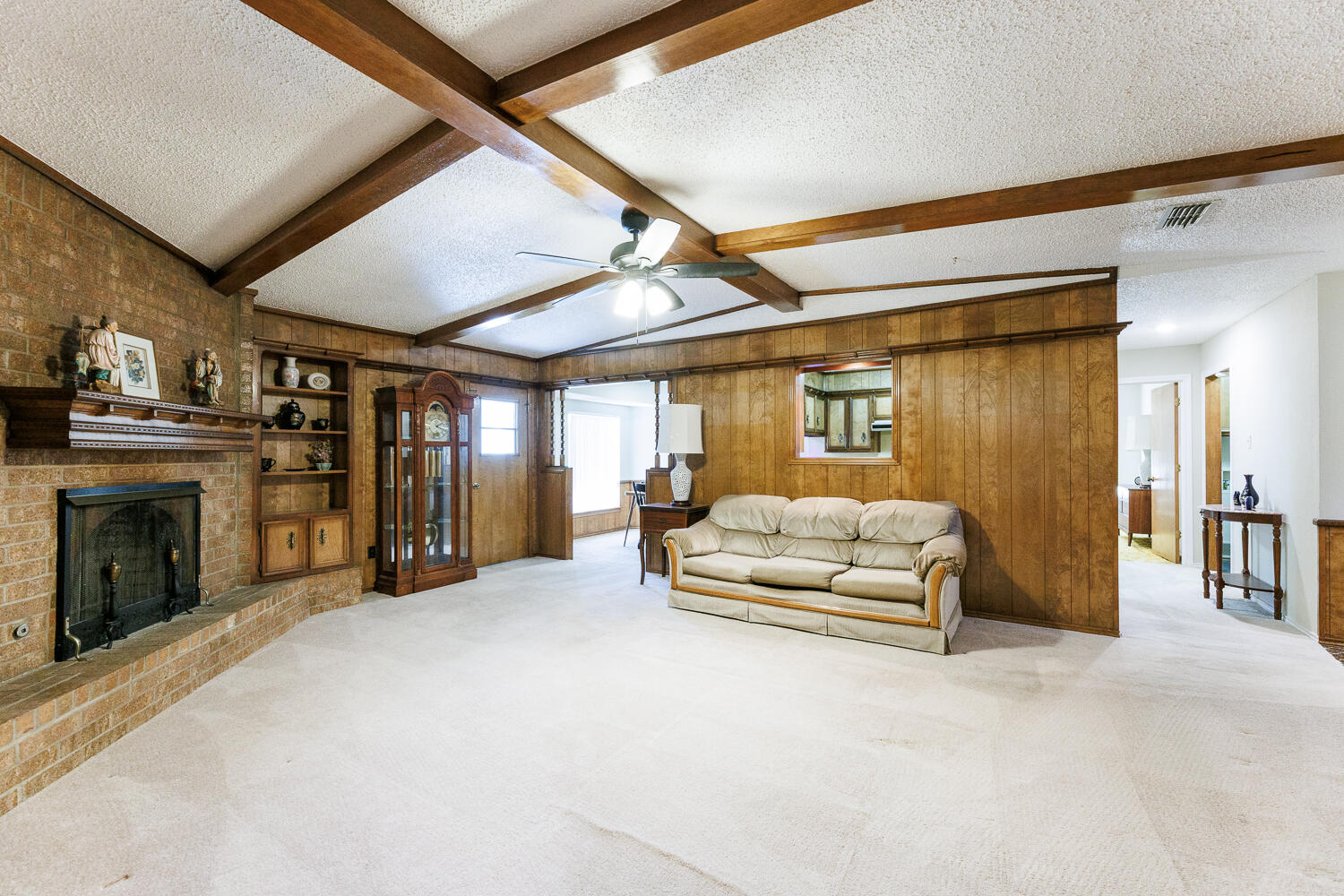 4807 73rd Street Lubbock, TX 79424 - Photo 11 of 47 Living Area