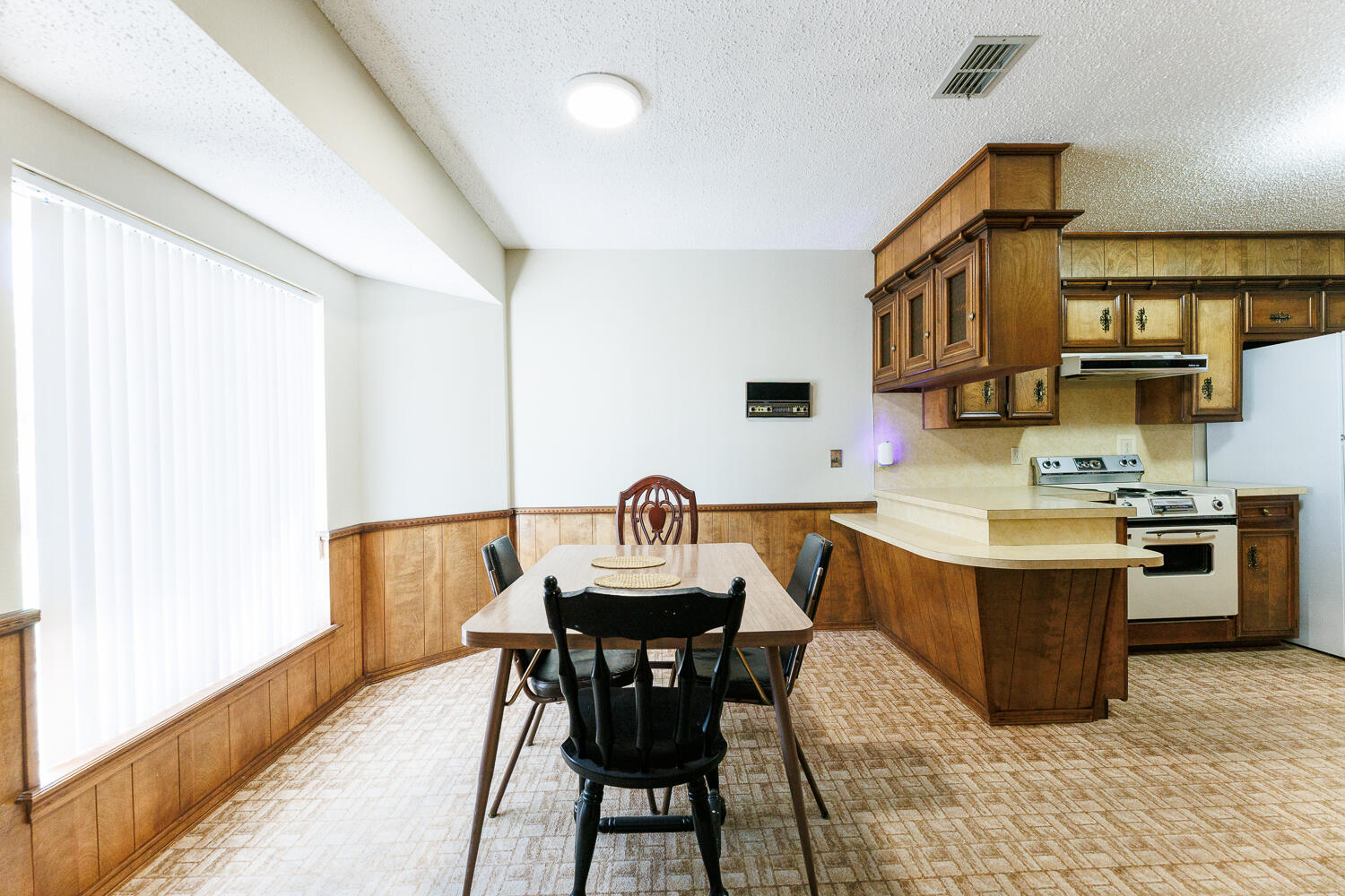 4807 73rd Street Lubbock, TX 79424 - Photo 12 of 47 Dining Area