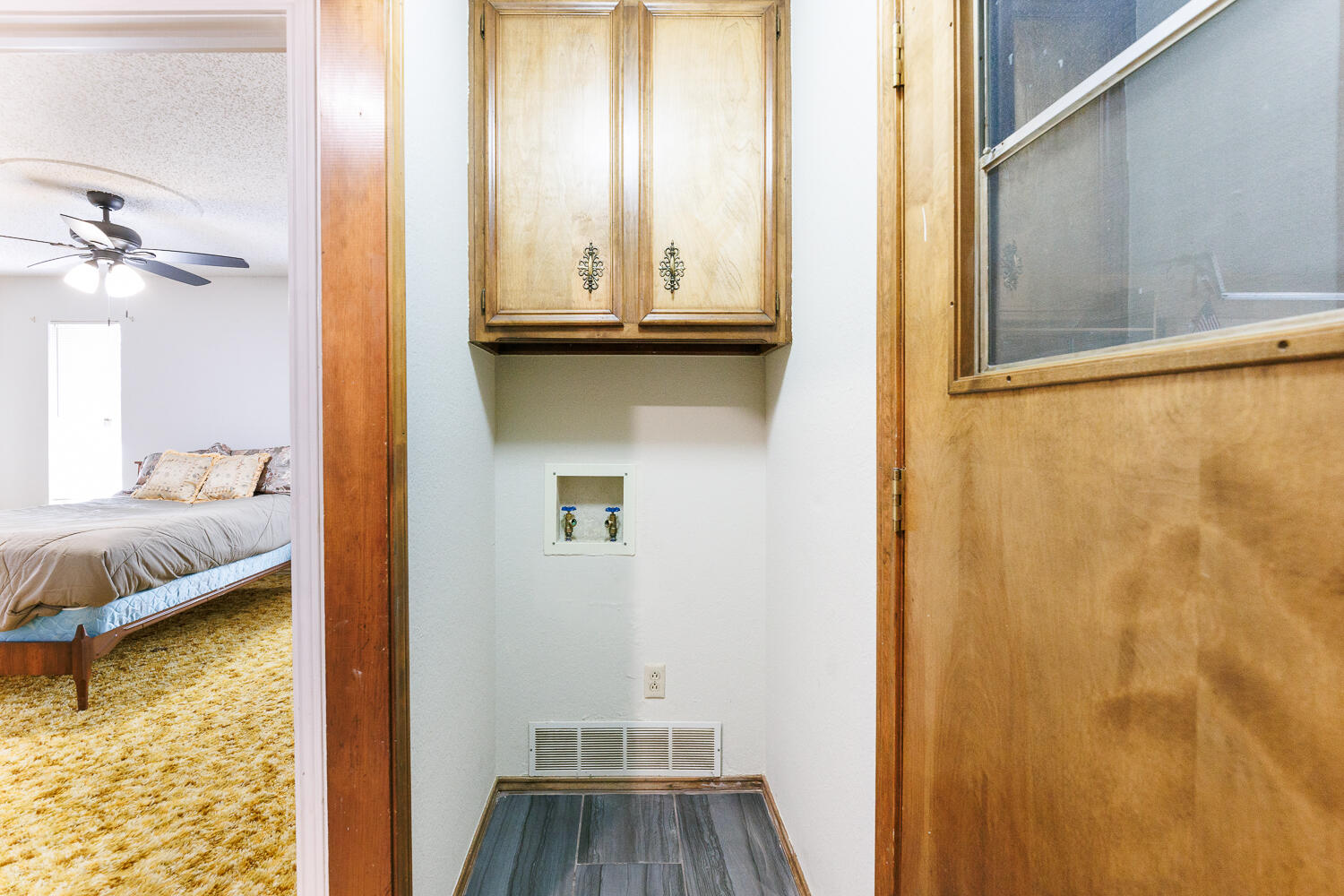 4807 73rd Street Lubbock, TX 79424 - Photo 38 of 47 Utility Room