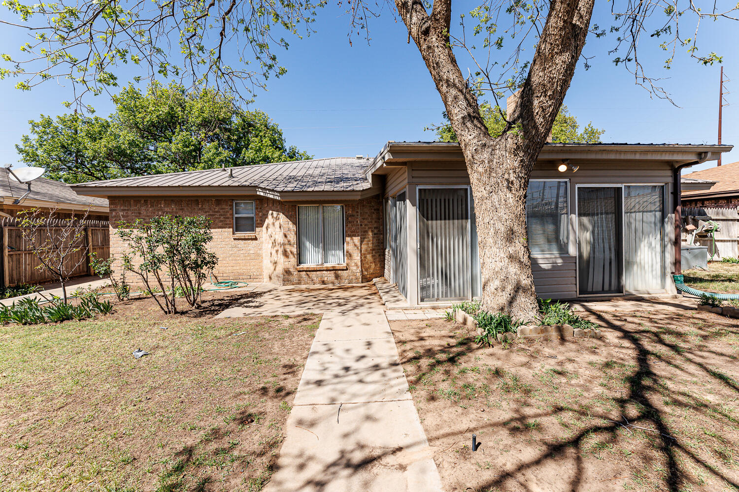 4807 73rd Street Lubbock, TX 79424 - Photo 42 of 47 Back Exterior