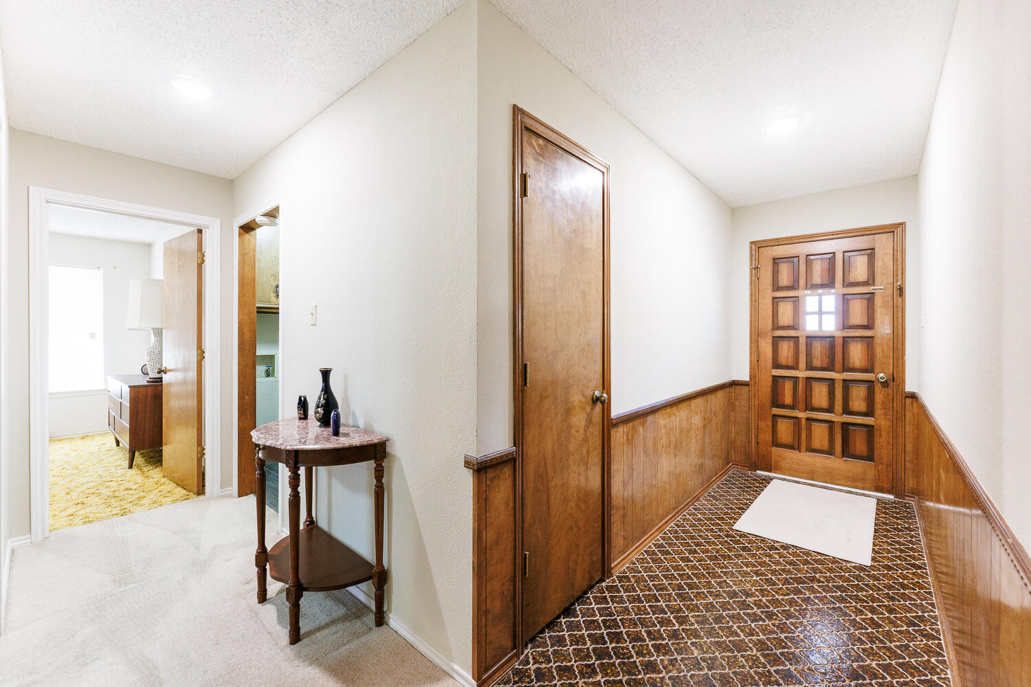 4807 73rd Street Lubbock, TX 79424 - Photo 5 of 47 Entryway