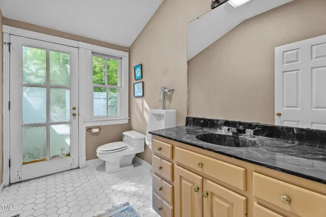 $635,000 | 191 Highway 56, Louisburg, NC 27549