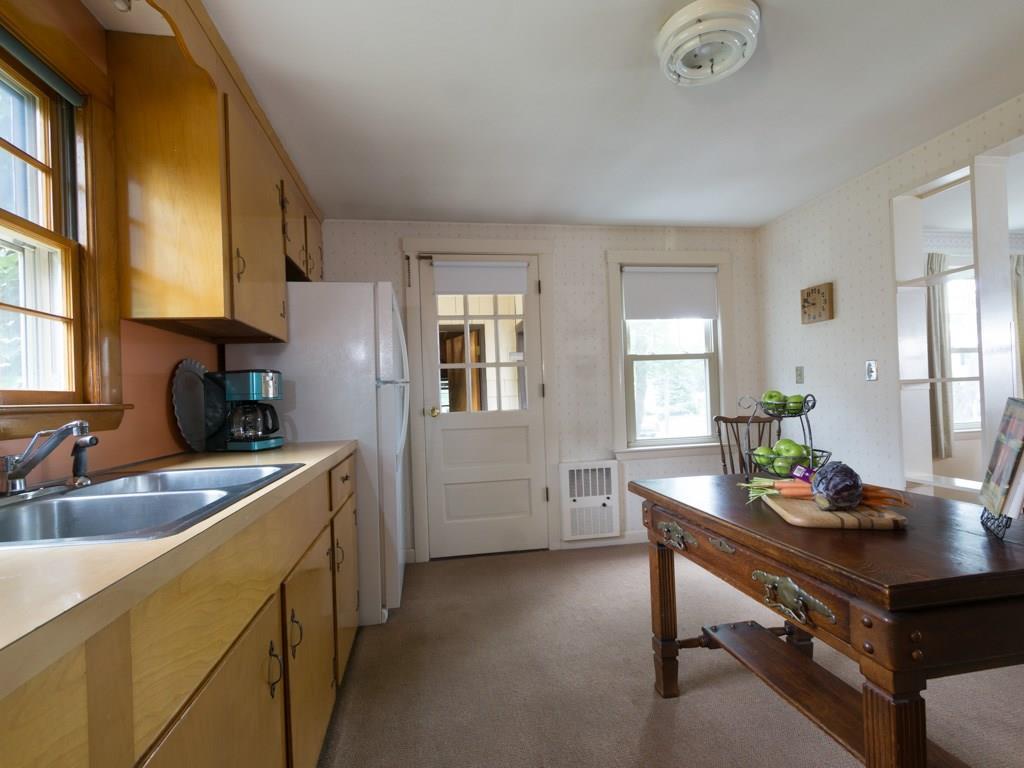 91 Carlyle Road Portland, ME 04103 - Photo 5 of 27 Entry from the breezeway connects...