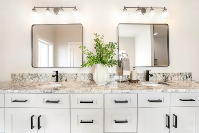 $625,000 | 262 Ferdinand Circle, Burley, ID 83318