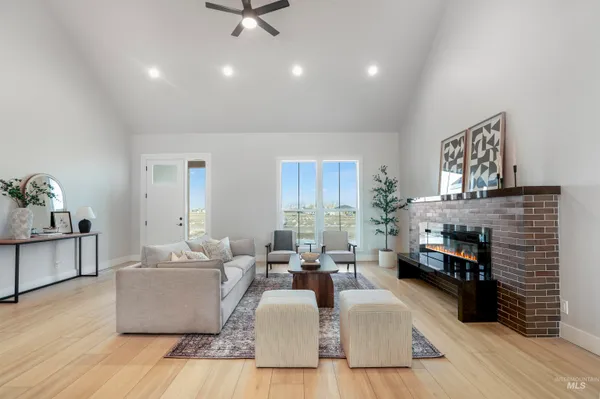 $625,000 | 262 Ferdinand Circle, Burley, ID 83318