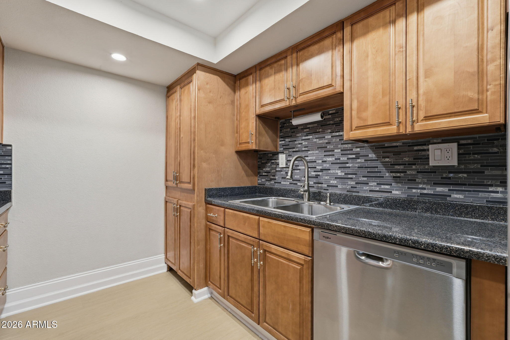 3825 East Camelback Road, Unit 245 Phoenix, AZ 85018 - Photo 13 of 29