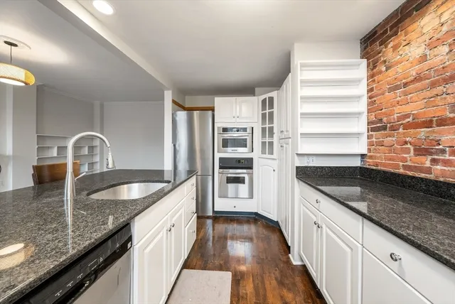 $1,149,500 | 662 Tremont Street, Unit 3, Boston, MA 02118