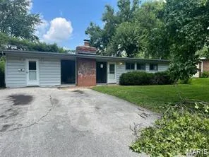 $159,999 | 785 Bobbins Lane, Florissant, MO 63033