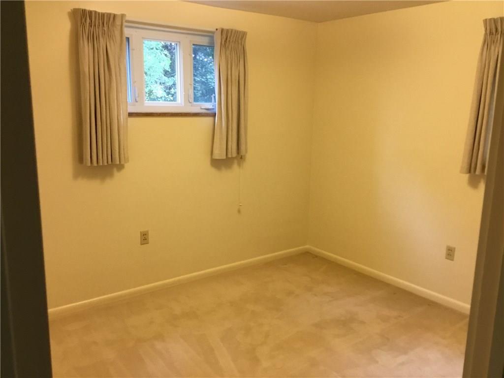 316 Jefferson Road Pittsburgh, PA 15235 - Photo 10 of 25 Master 1 flr