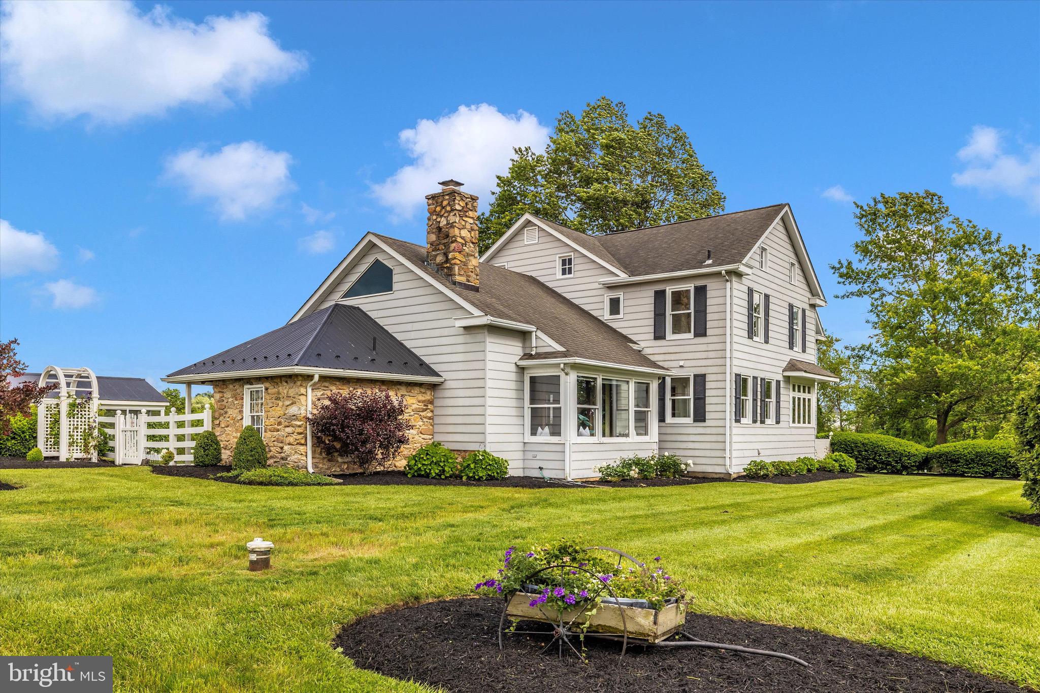 8423 Yellow Springs Road Frederick, MD 21702 - Photo 11 of 136