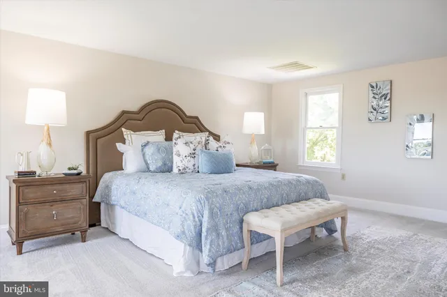 $999,500 | 8423 Yellow Springs Road, Frederick, MD 21702