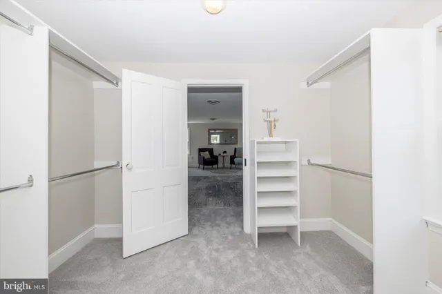 $999,500 | 8423 Yellow Springs Road, Frederick, MD 21702