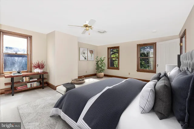 $999,500 | 8423 Yellow Springs Road, Frederick, MD 21702