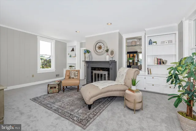 $999,500 | 8423 Yellow Springs Road, Frederick, MD 21702