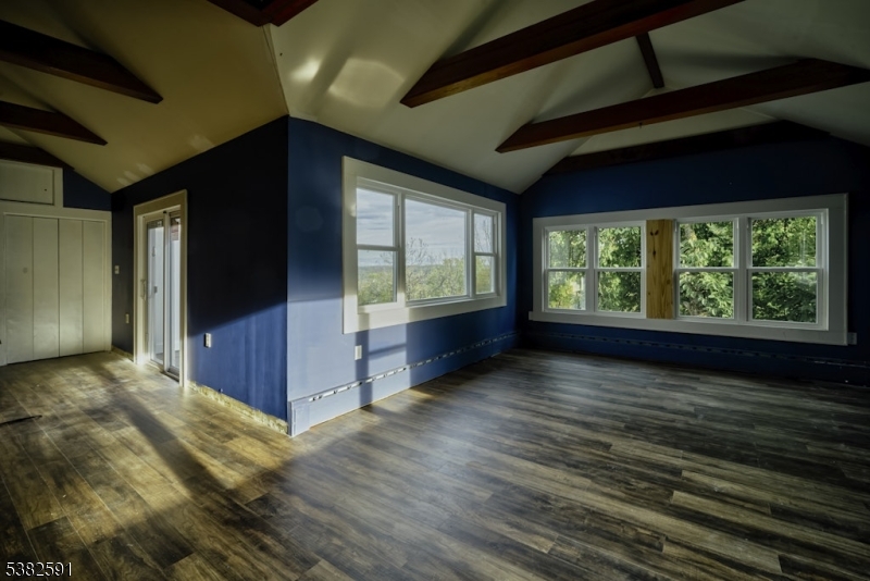 49 Mt Pleasant Road Columbia, NJ 07832 - Photo 35 of 47 a view of hallway with window and wooden floor