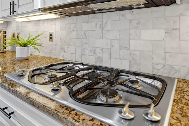 $1,200,000 | 6 Colby Road, Danvers, MA 01923