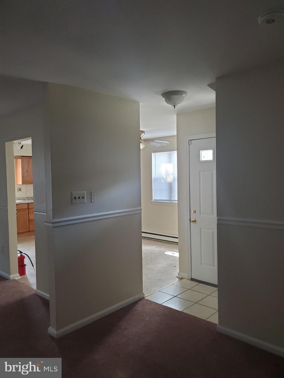 147 Hampshire Road Sicklerville, NJ 08081 - Photo 14 of 38