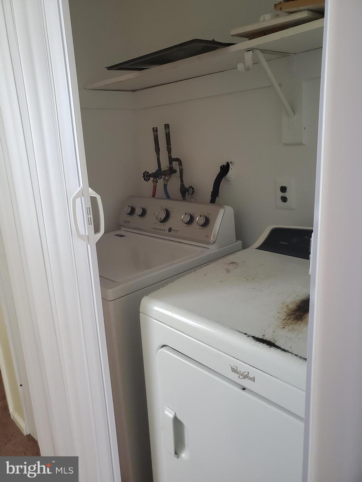 147 Hampshire Road Sicklerville, NJ 08081 - Photo 16 of 38