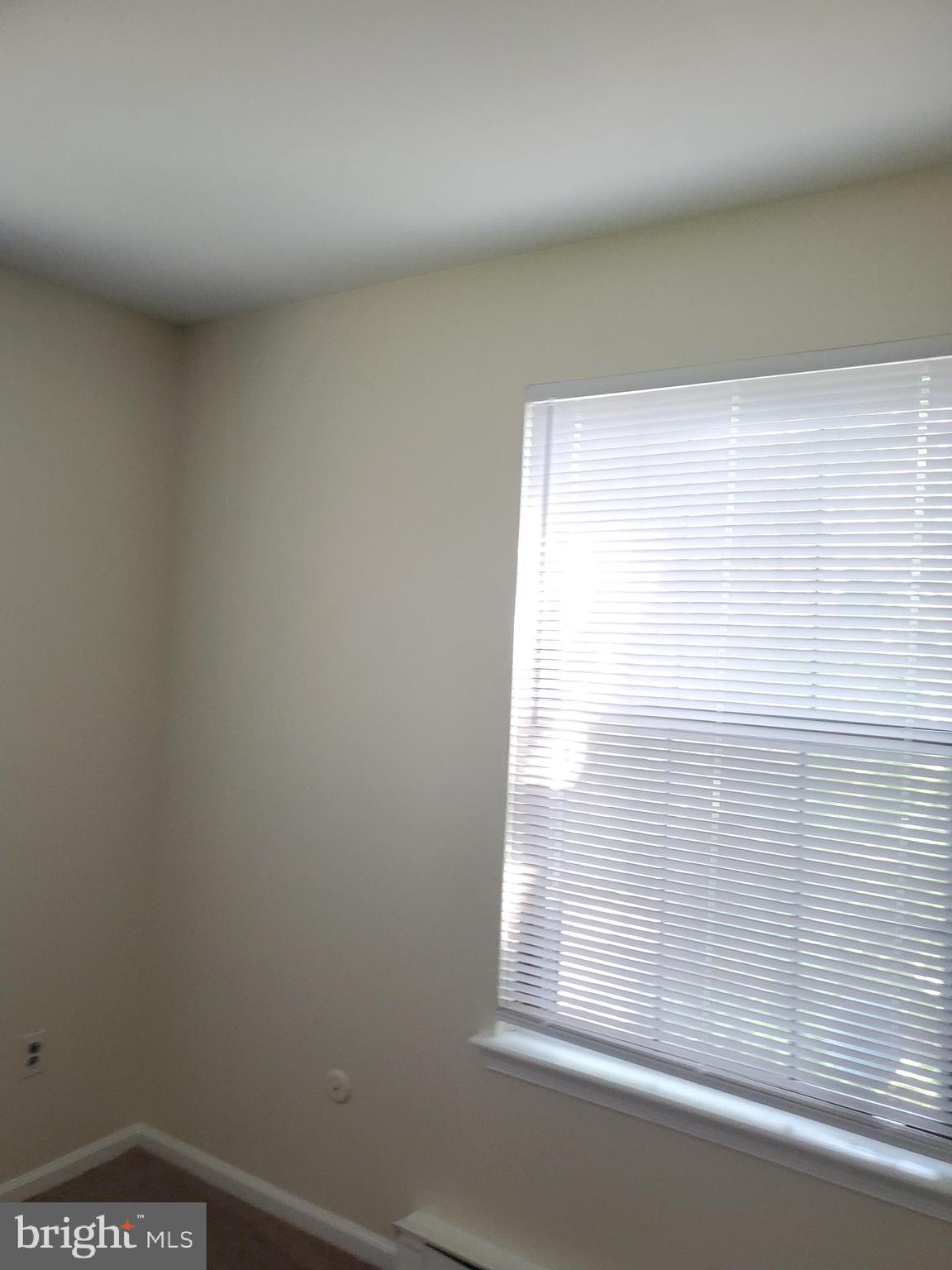147 Hampshire Road Sicklerville, NJ 08081 - Photo 28 of 38