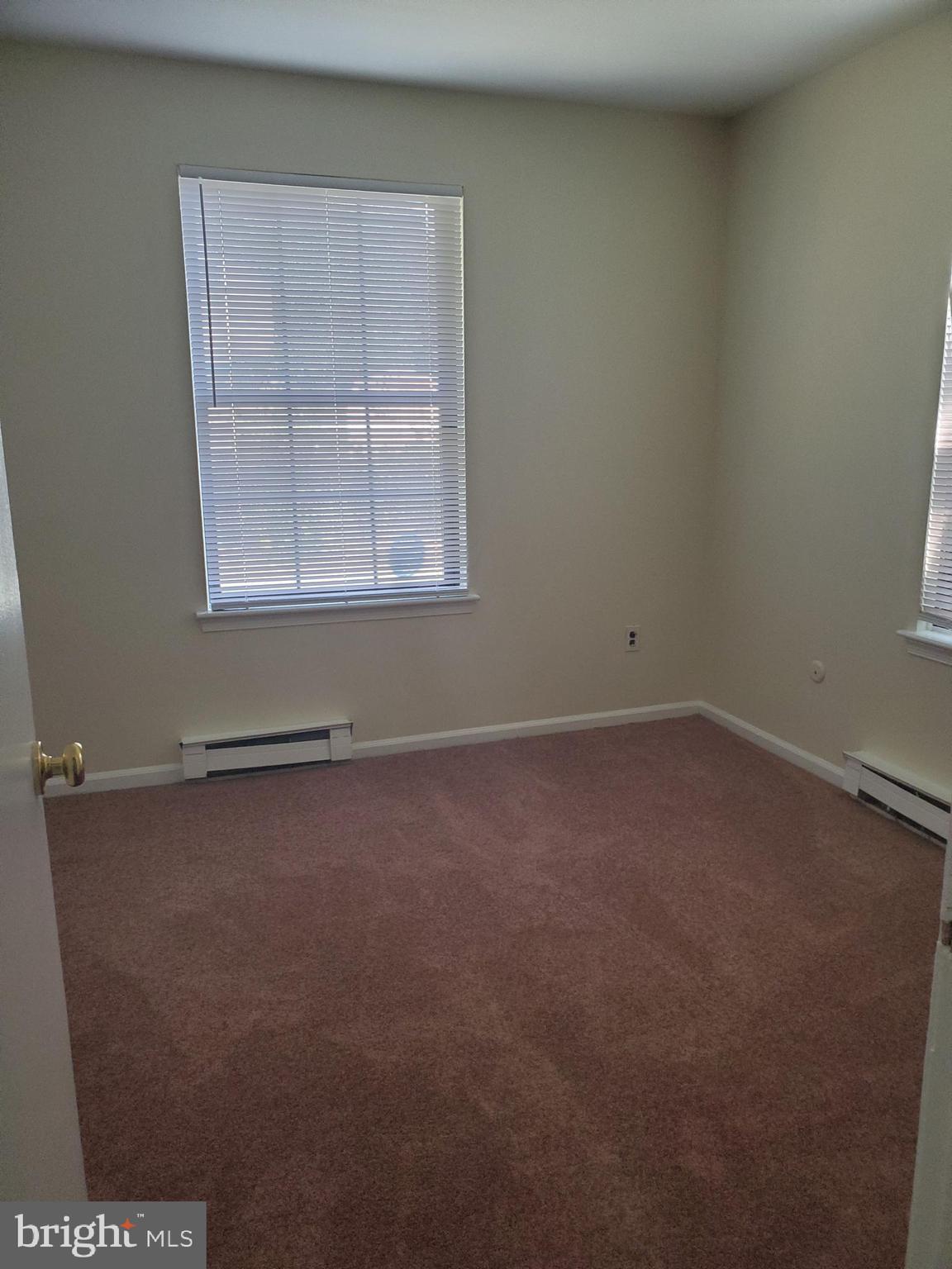 147 Hampshire Road Sicklerville, NJ 08081 - Photo 30 of 38