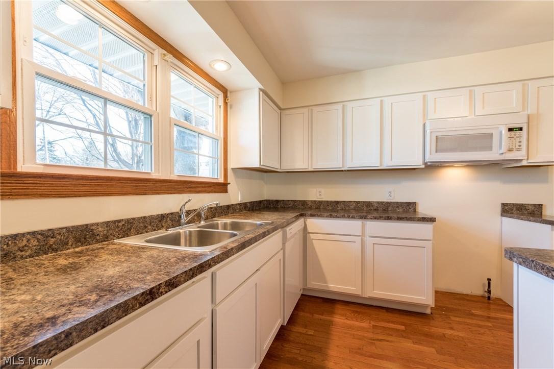 3877 Middle Ridge Road Perry, OH 44081 - Photo 9 of 32