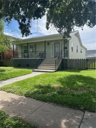 $2,400 | 6838 Orleans Avenue, New Orleans, LA 70124