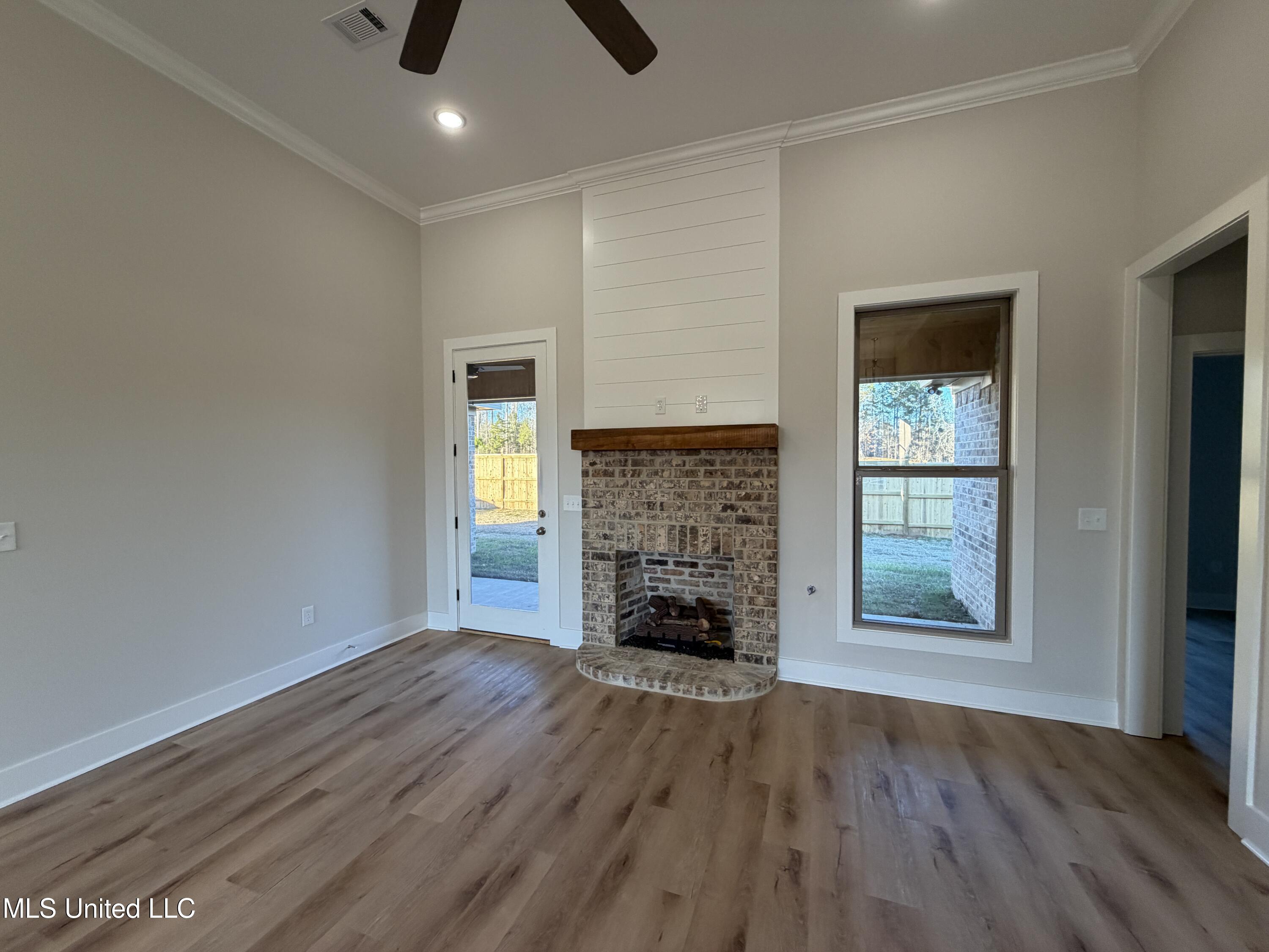 177 Cornerstone Drive Brandon, MS 39042 - Photo 5 of 17 IMG_1307