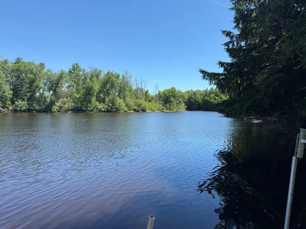 $89,900 | W11278 Riverside Road, Marion, WI 54950