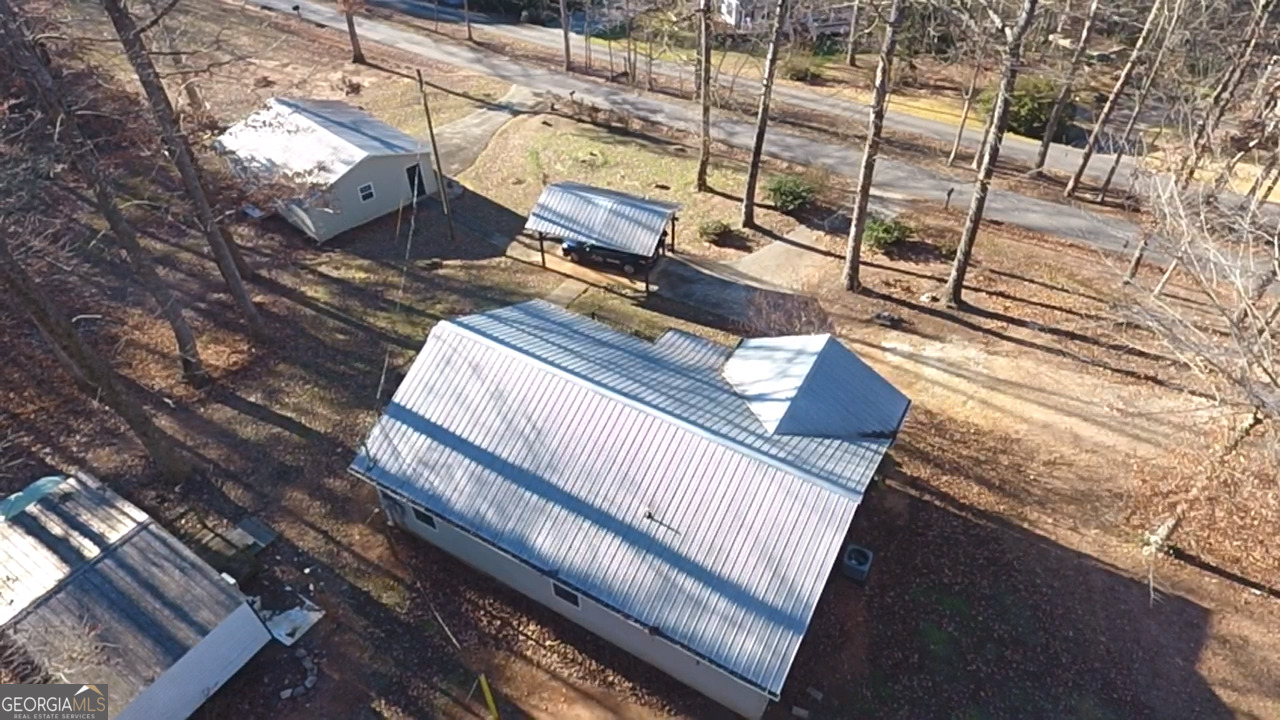813 Normandy Trail Lavonia, GA 30553 - Photo 23 of 32 a view of roof deck