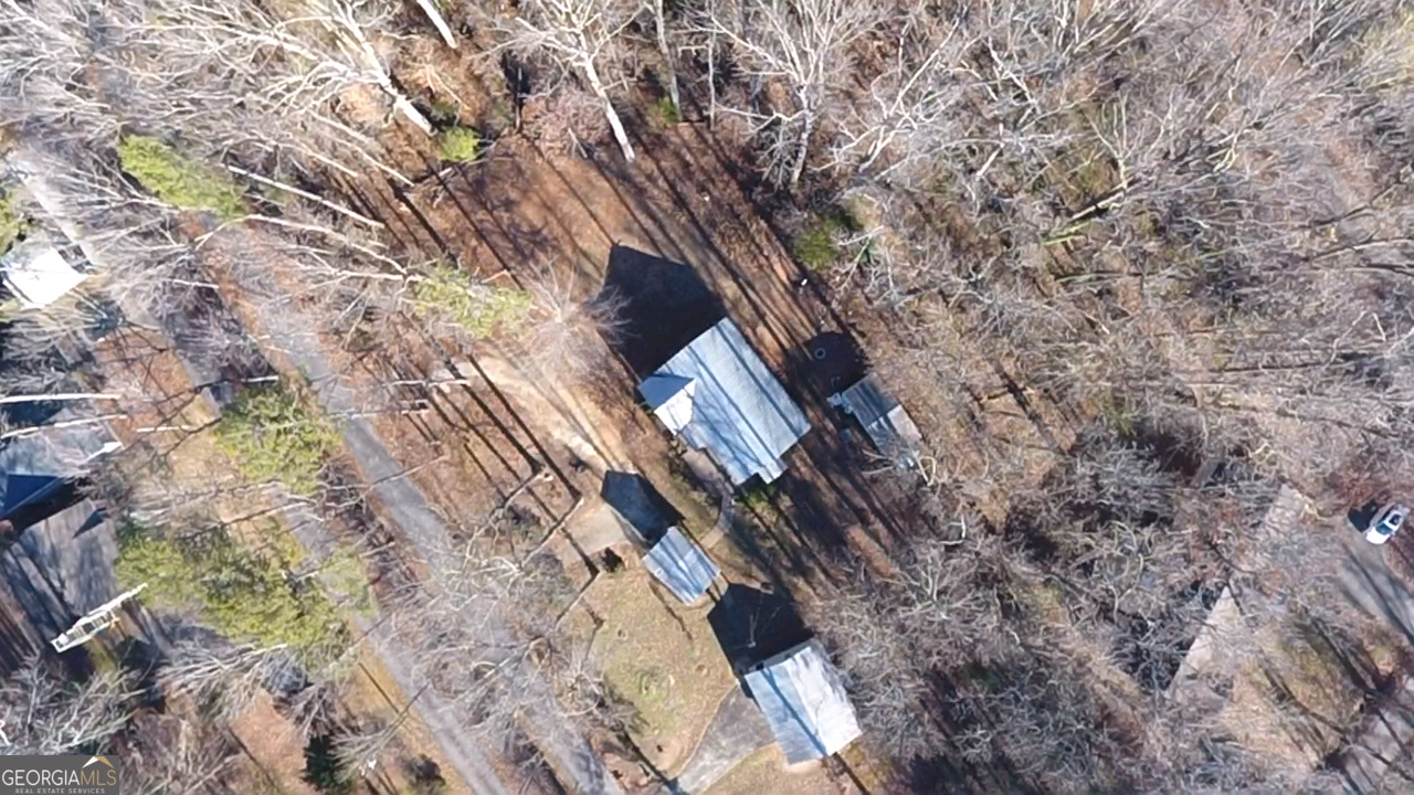 813 Normandy Trail Lavonia, GA 30553 - Photo 24 of 32 a view of entryway