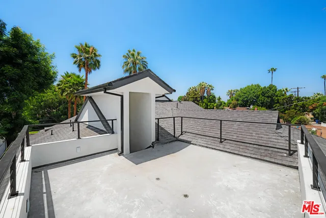 $1,379,000 | 16113 Gledhill Street, North Hills, CA 91343