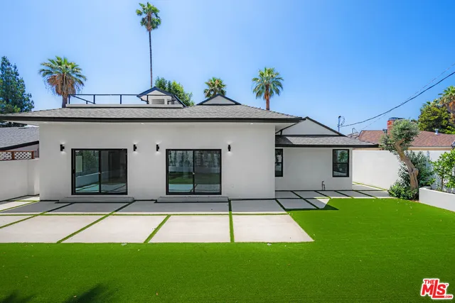 $1,379,000 | 16113 Gledhill Street, North Hills, CA 91343