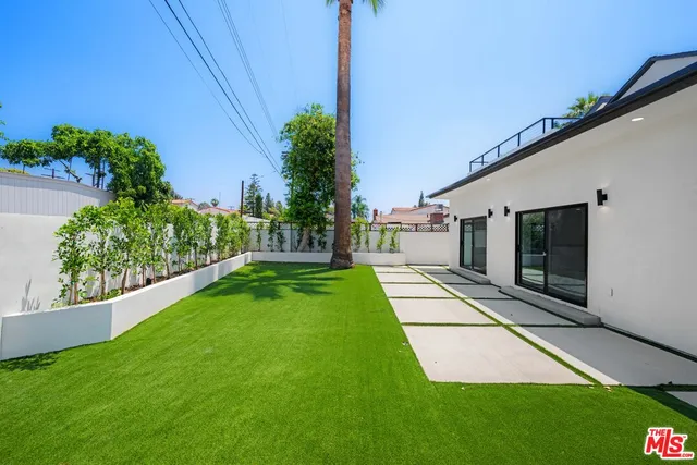 $1,379,000 | 16113 Gledhill Street, North Hills, CA 91343