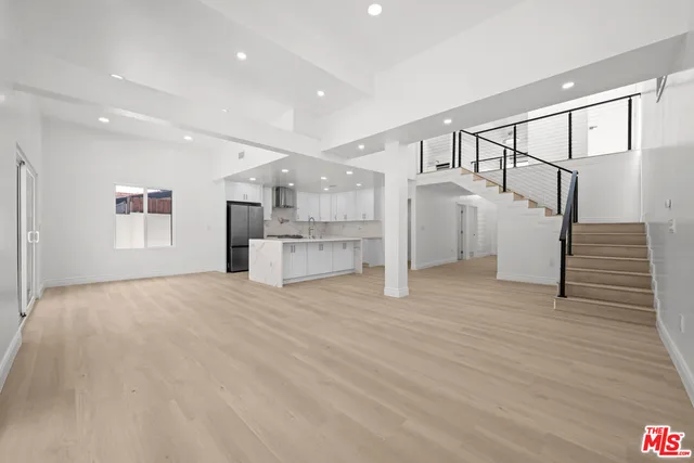 $1,379,000 | 16113 Gledhill Street, North Hills, CA 91343