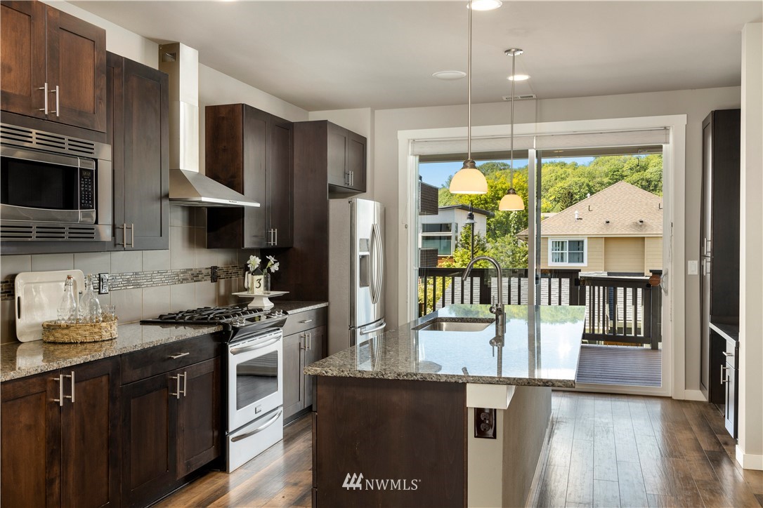 4443 Renton Avenue South Seattle, WA 98108 - Photo 8 of 15