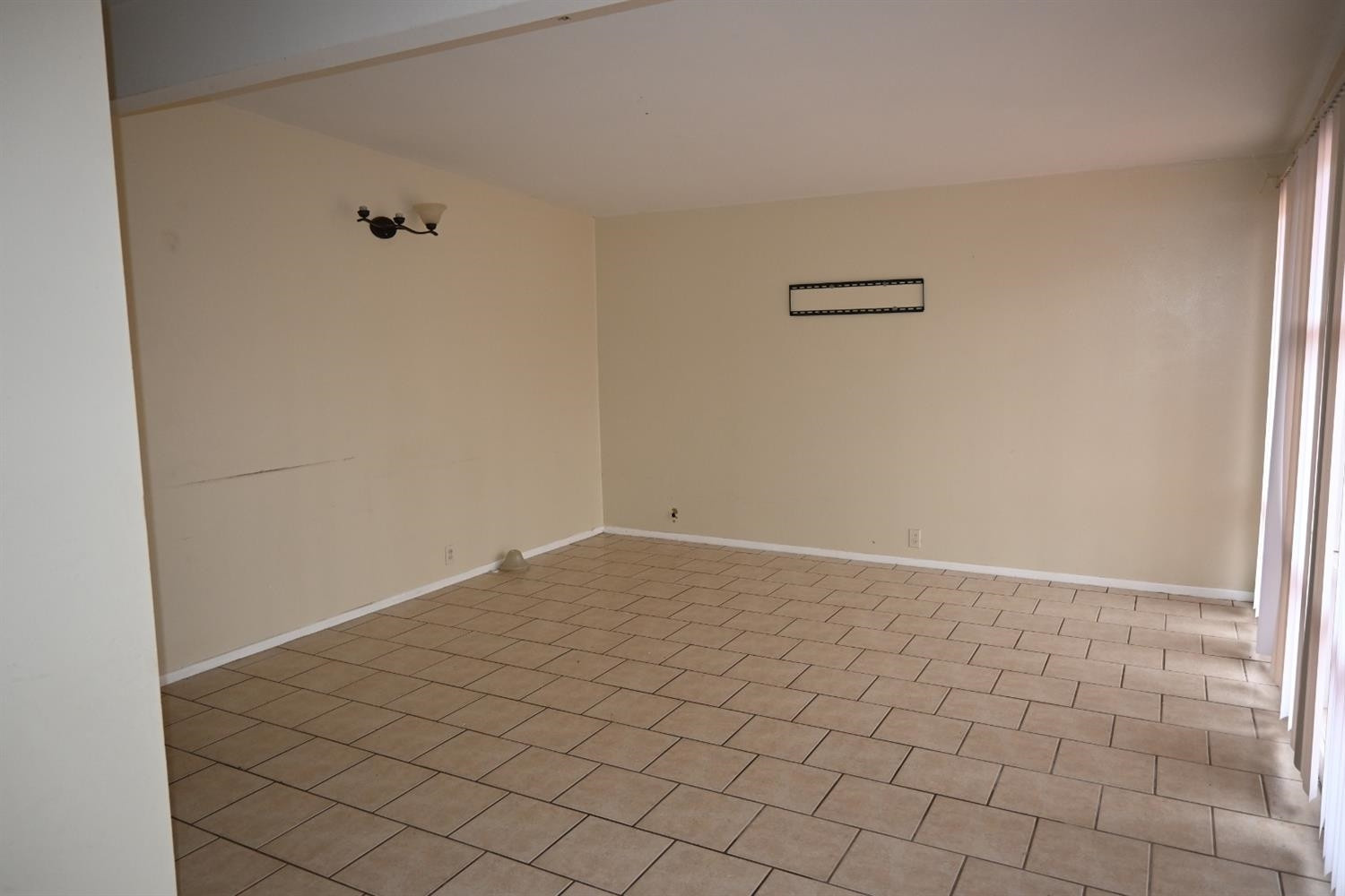 2725 62nd Street Lubbock, TX 79413 - Photo 3 of 11 a view of a room