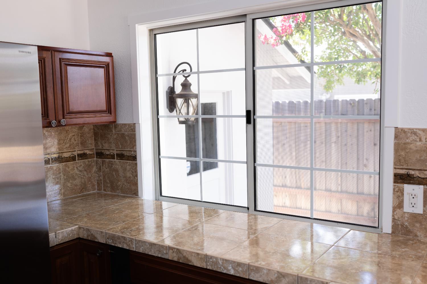 4537 Engle Road Sacramento, CA 95821 - Photo 25 of 50