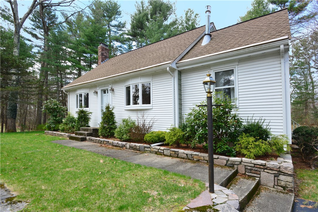 15 Sky View Road North Smithfield, RI 02896 - Photo 6 of 35 Gallery Image 6