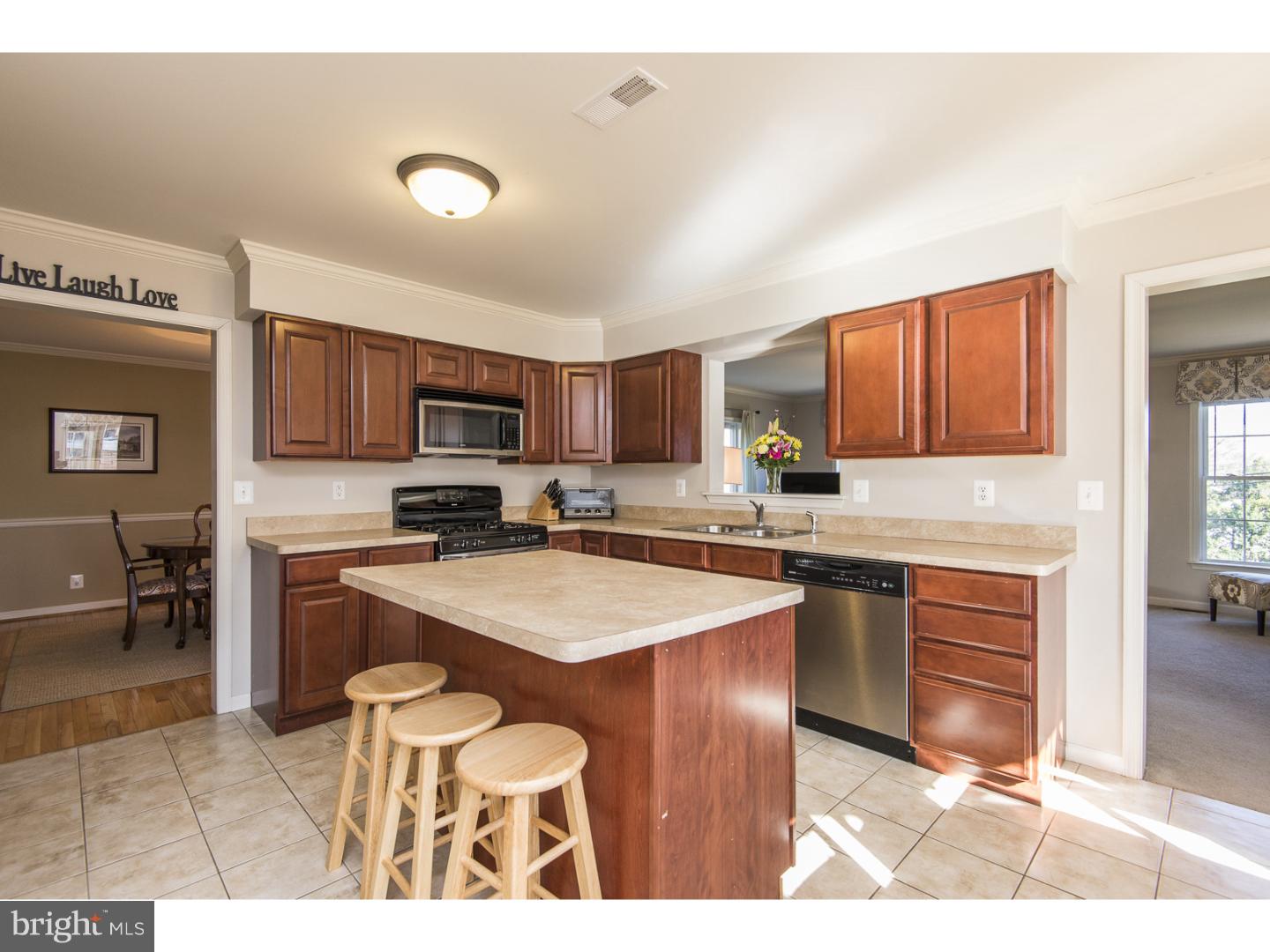 32 Red Oak Road Oreland, PA 19075 - Photo 7 of 25 Gallery Image 7