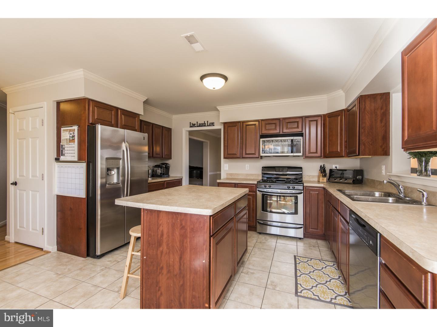 32 Red Oak Road Oreland, PA 19075 - Photo 8 of 25 Gallery Image 8