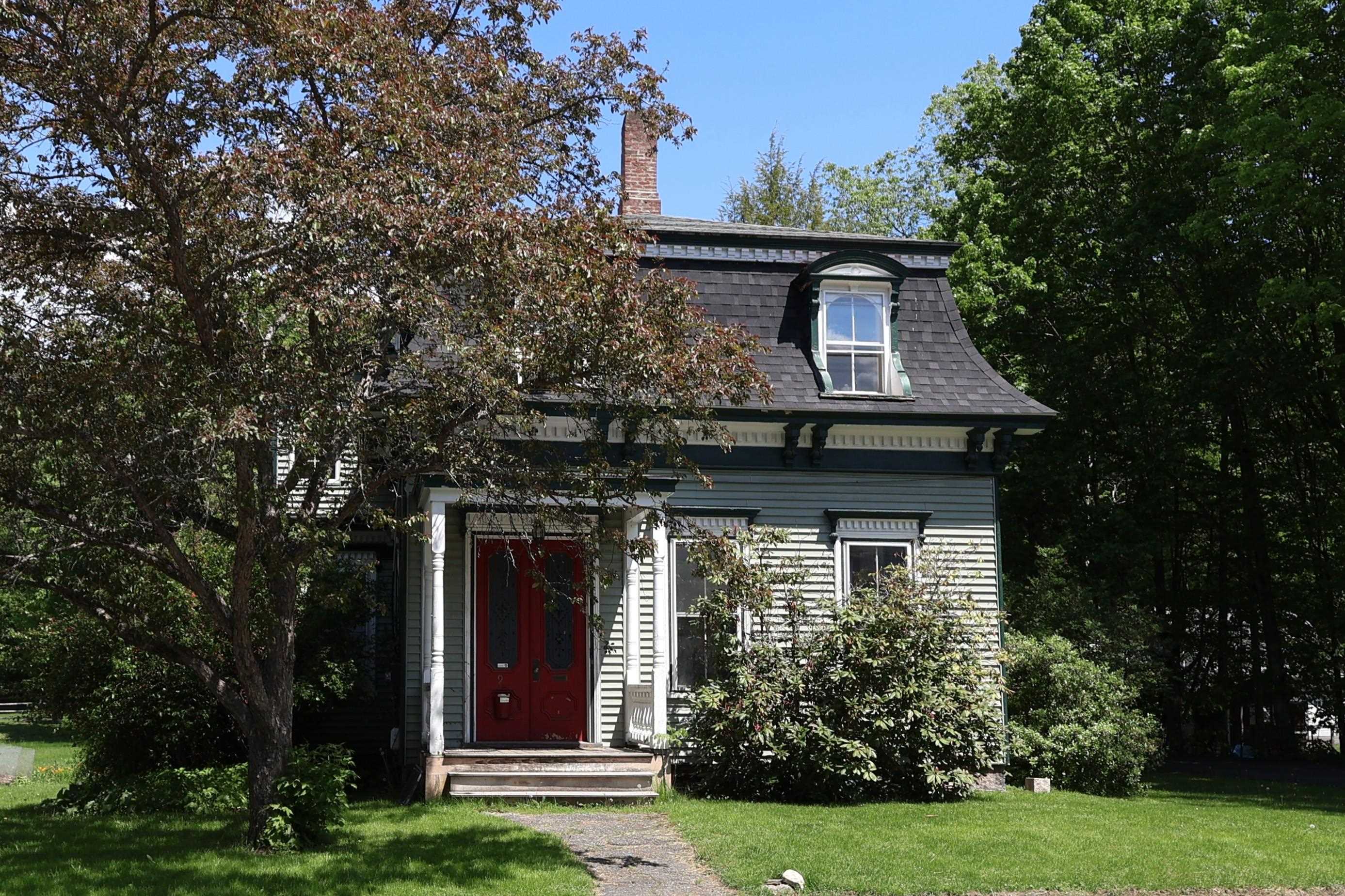 9 Shaw Street Lebanon, NH 03766 - Photo 2 of 54