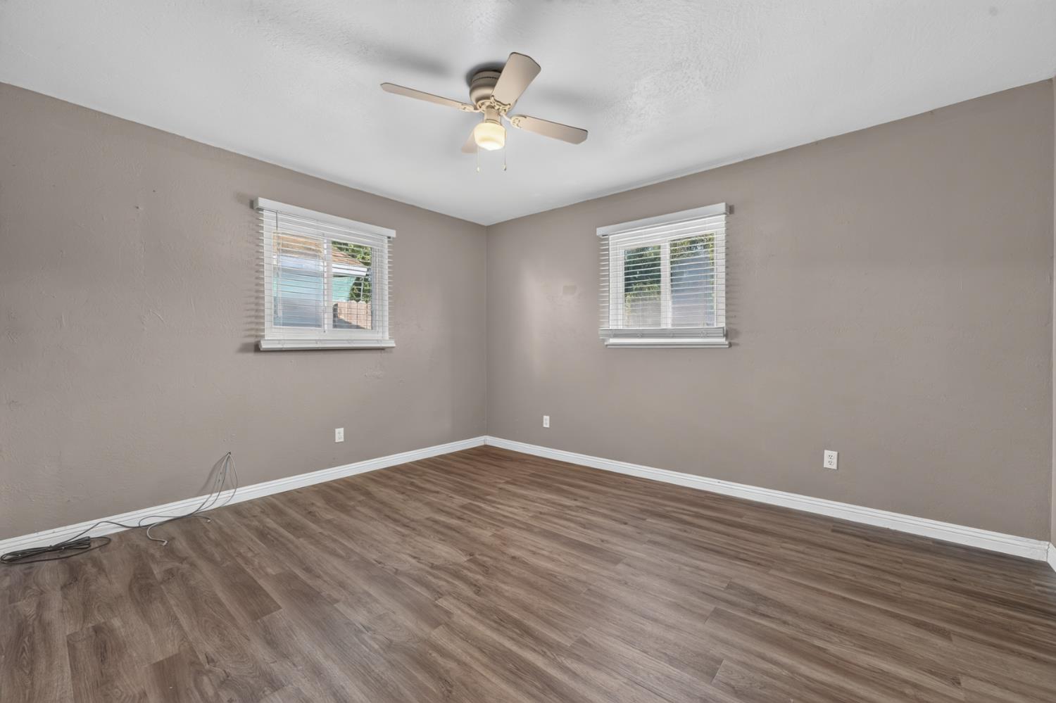 3708 Merrily Way Sacramento, CA 95821 - Photo 31 of 51 Gallery Image 31