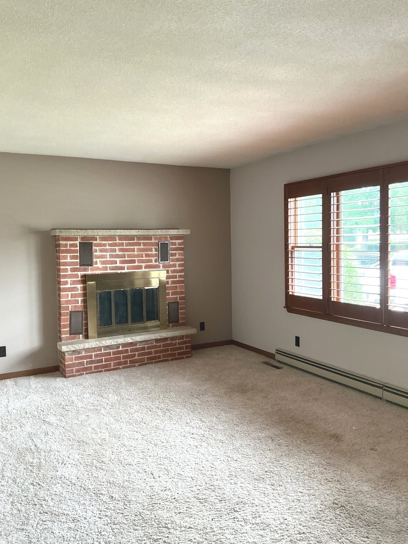 904 Obrien Street Harvard, IL 60033 - Photo 5 of 35