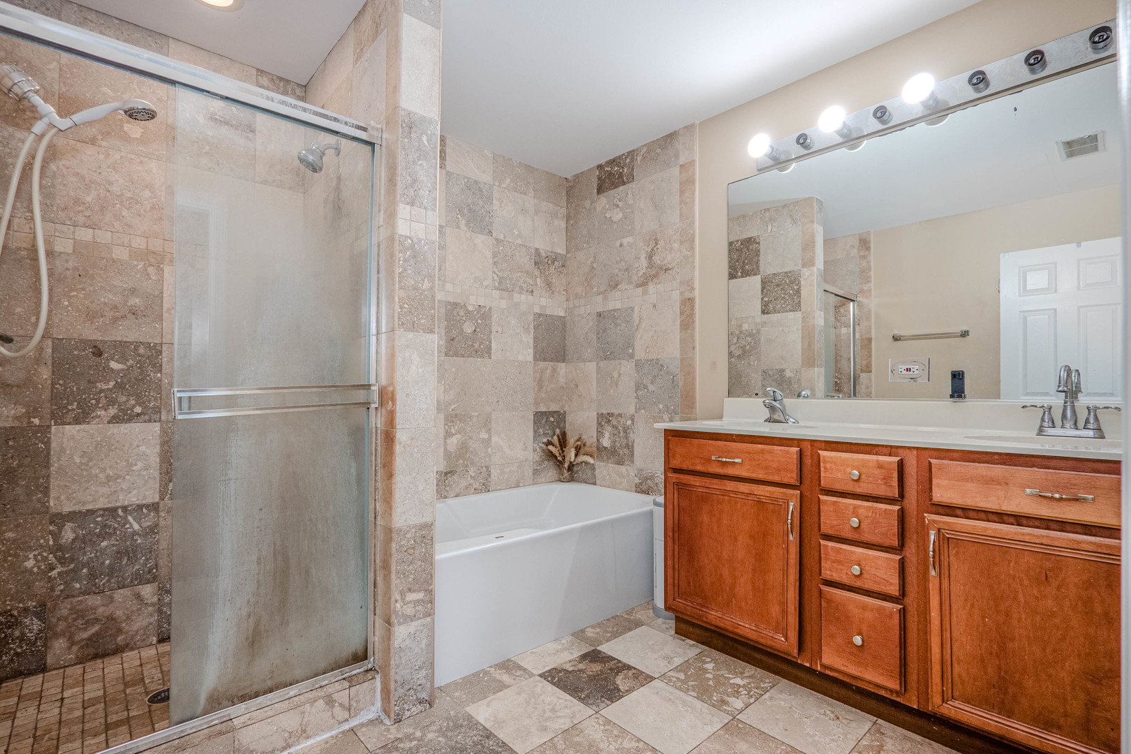 3060 Crystal Rock Road Naperville, IL 60564 - Photo 12 of 22