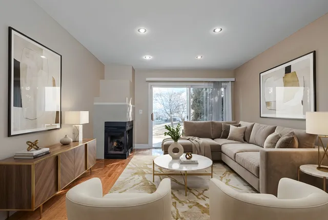 $380,000 | 3060 Crystal Rock Road, Naperville, IL 60564