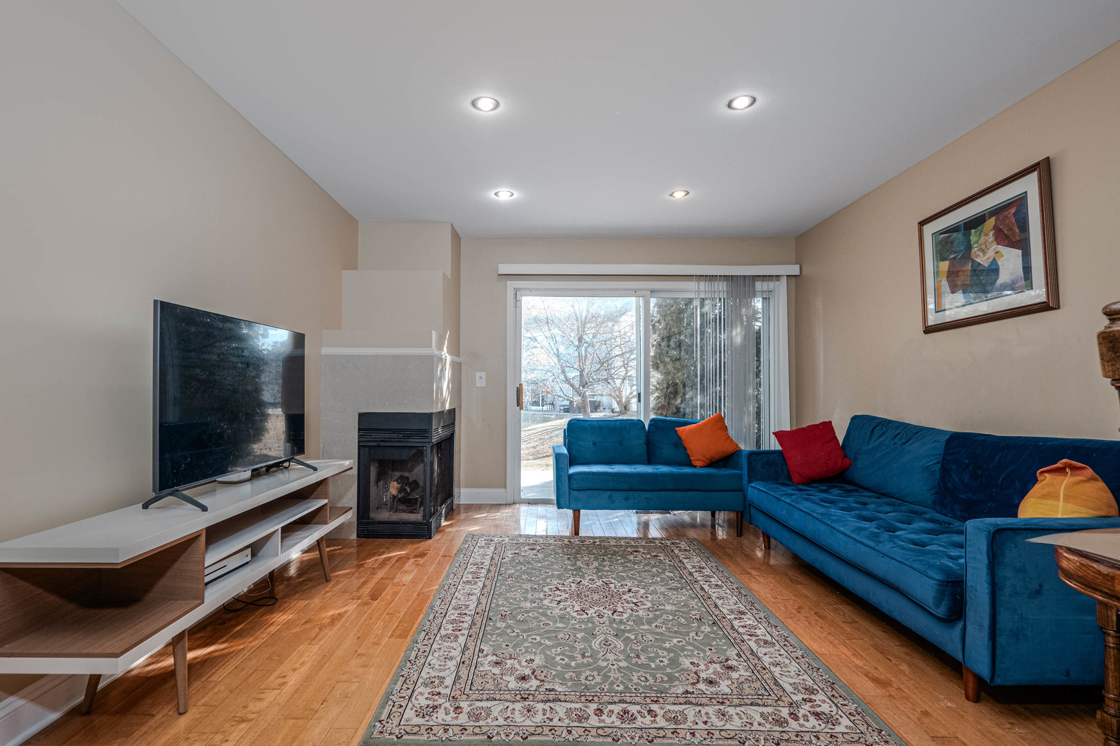 3060 Crystal Rock Road Naperville, IL 60564 - Photo 3 of 22