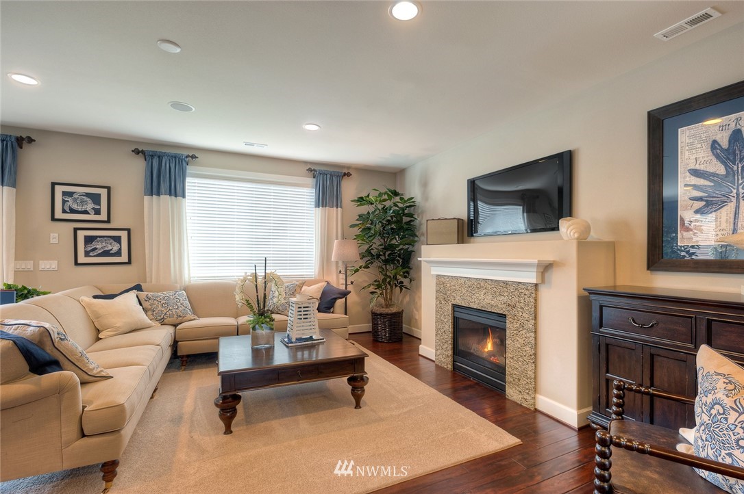 23706 43rd Drive Southeast, Unit 231 Bothell, WA 98021 - Photo 8 of 25 Gallery Image 8
