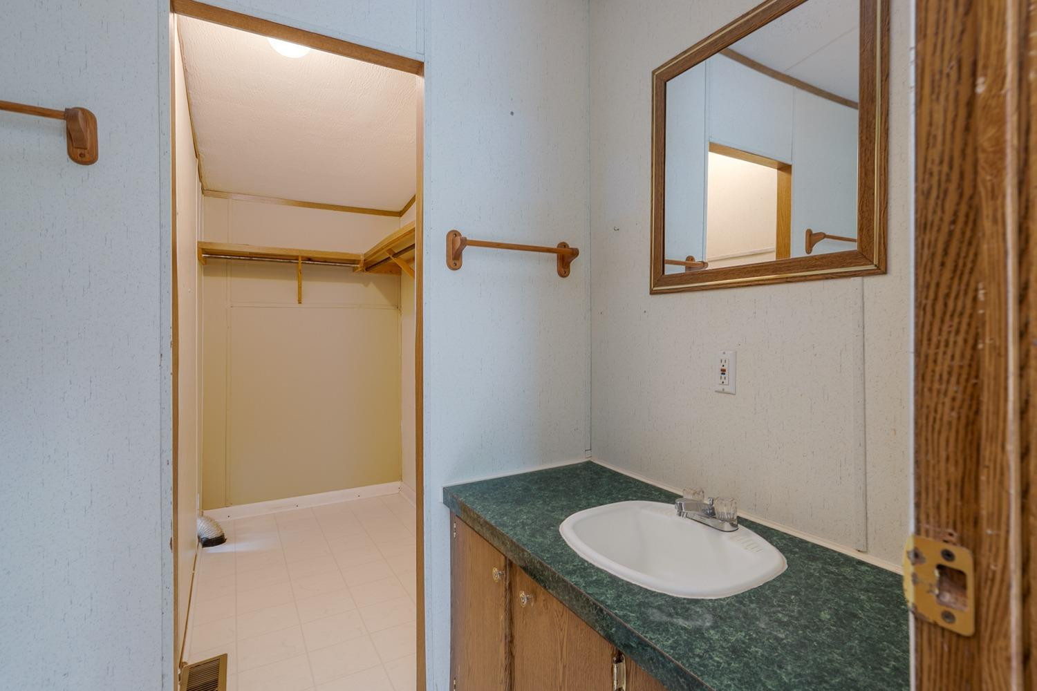 13403 Irvine Road Winchester, KY 40391 - Photo 20 of 41 Photo 20