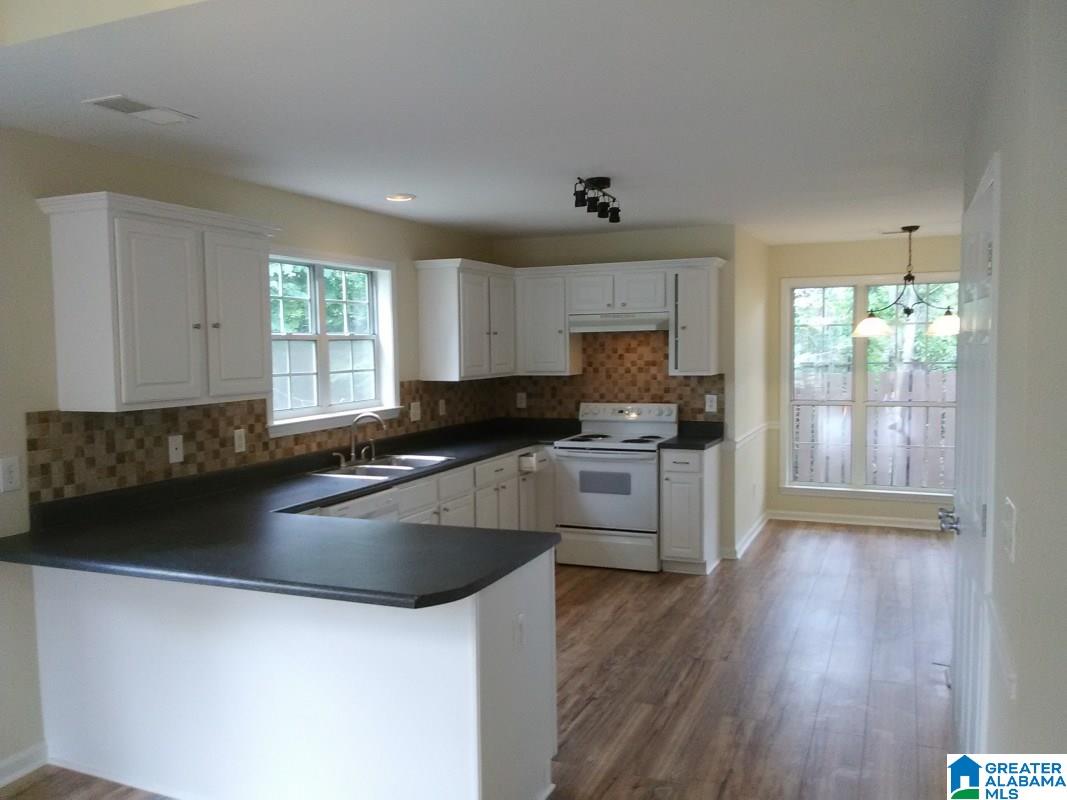 2012 Ashley Brook Way Helena, AL 35080 - Photo 2 of 12