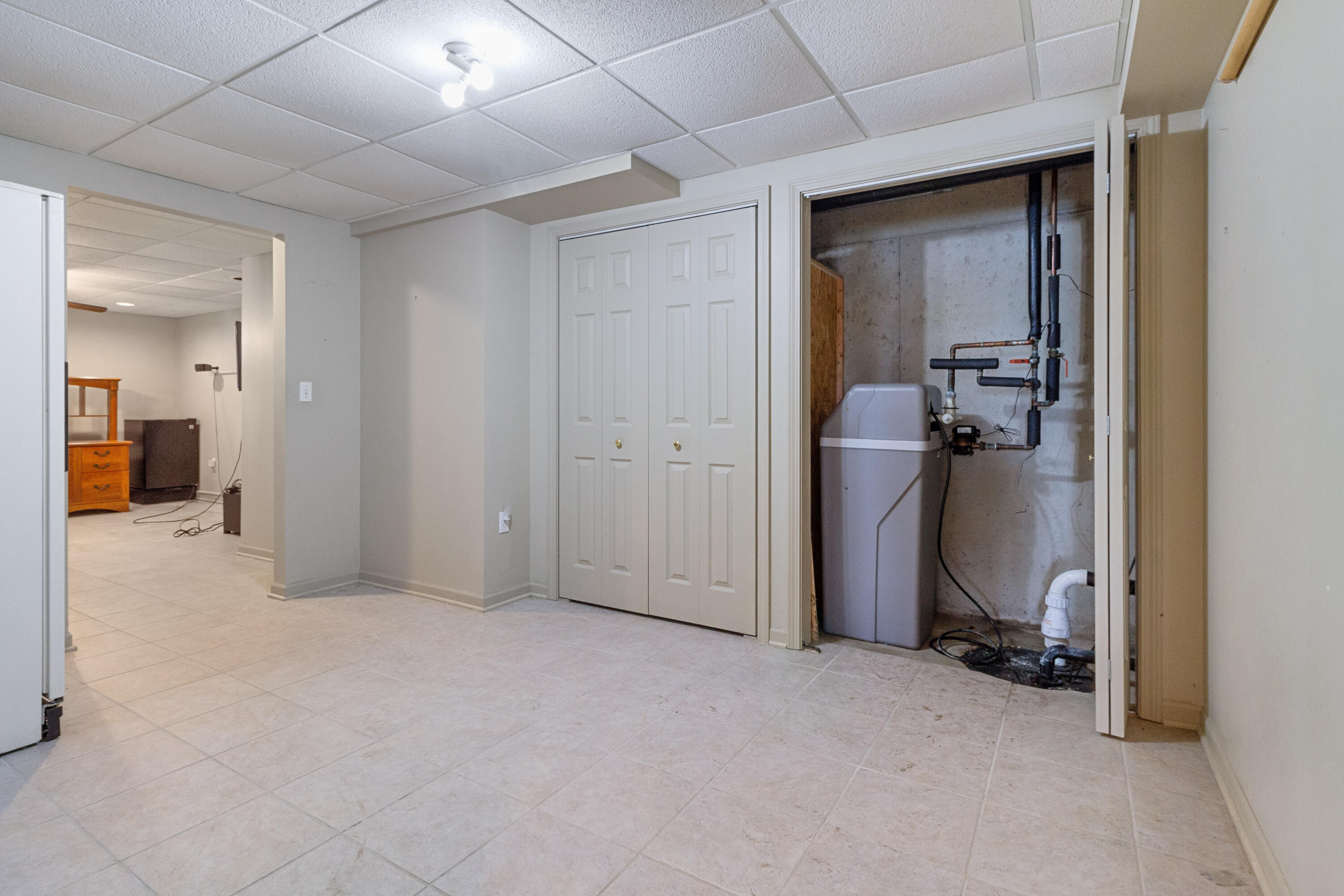 1739 Beachview Court Crown Point, IN 46307 - Photo 56 of 82 3000x2000